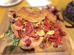 -隔壁老王·家常云南菜(花巷店)