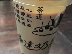 -六合夜市