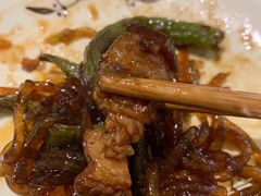 豆角肉锅-华盛园卷子王农家菜水库鱼