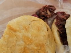 -闫家驴肉老店(华电一校店)