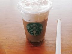 -星巴克(西安曲江银泰店)