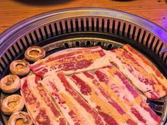 -豚豚猪村烤肉·韩国烤肉(总店)