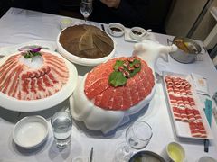 -德天肥牛海鲜火锅(城西银泰店)