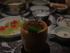 舂手撕椒松花蛋-云海肴云南菜·蒸汽石锅鱼(青岛万象城店)