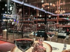 -Wolfgang’s Steakhouse 沃夫冈牛排馆(上海白玉兰广场店)