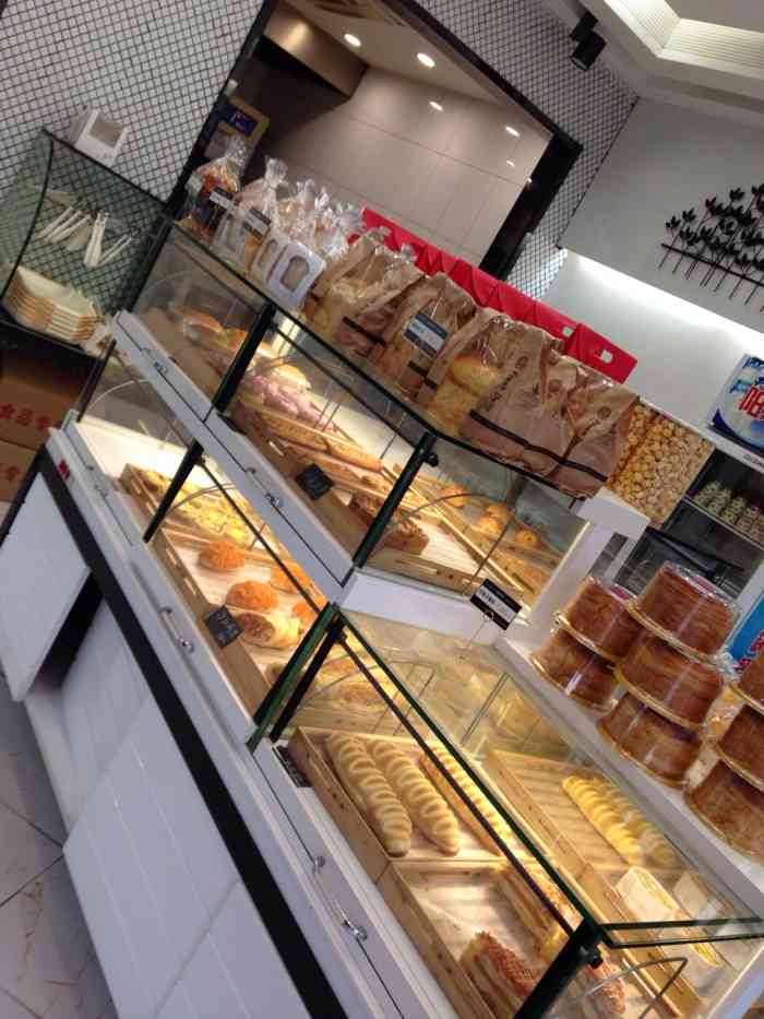 顶好来蛋糕(国贸店)-"蛋糕不错,味道很好!参加1分抵30元钱很.