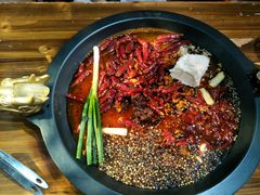 -黄潇洒老火锅(九眼桥宏济巷店)