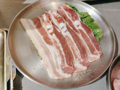 -围炉肉舍丹东海鲜烤肉·烤活鳗(步行街店)