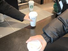 -星巴克(上海虹桥南丰城办公楼店)