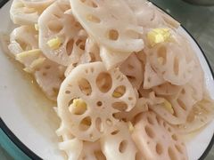 -微山岛春天里酒家