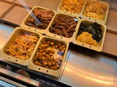 -绝味鸭脖(龙阳路生活广场店)