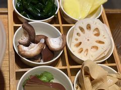 -椒香城门口老火锅(长寿路店)