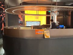 -左庭右院鲜牛肉火锅黑金店(陆家嘴中心店)