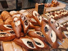 核桃红豆碱水-Dough&Joe团憩(瑞虹天地月亮湾店)