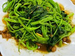 豆瓣酱炒空心菜-真好吃牛杂(白沙店)