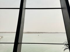 -抱抱地球咖啡馆(国家海洋博物馆店)
