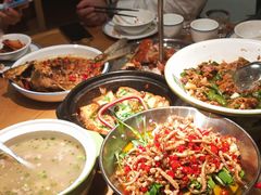 -费大厨辣椒炒肉(万家丽一店)