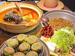 -吃饭皇帝大土家民族菜(正大广场店)