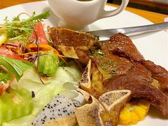 -西堤复合时尚餐厅