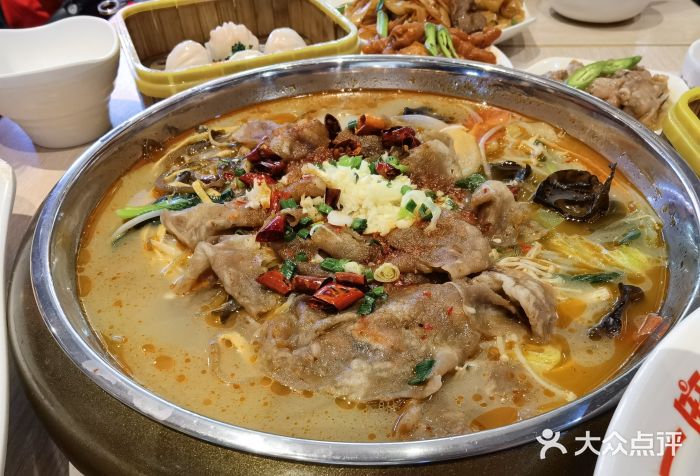 食悦天美食广场(西安CityOn熙地港购物中心店)金汤肥牛图片