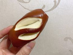 德国碱水香肠-Dough&Joe团憩(瑞虹天地月亮湾店)