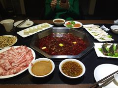 -重庆德庄火锅(体育中心店)