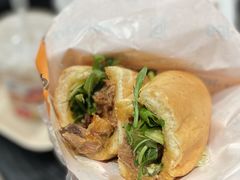 手撕猪肉三明治-JPG canteen(广州寺右公馆店)