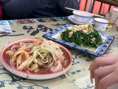 -壹阁胡羊焖饼(特色小吃街店)