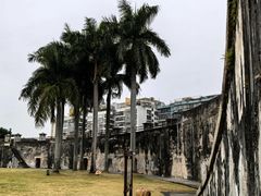 -石炮台公园