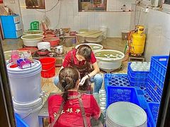 -周大娘牛乳(旧寨古村总店)