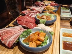 -明洞阿姨·韩式酱蟹烤肉·创意料理(三元桥店)