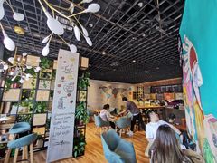 -ZING COFFEE 镜咖啡