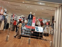 -优衣库(天津鲁能城购物中心店)