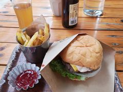 -BURGER BRO'S