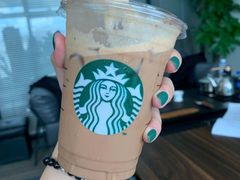 馥芮白-星巴克(湖州梅地亚广场店)