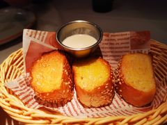 -阿妮叶李(光谷世界城店)