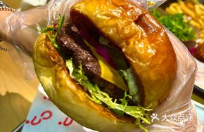 Black Truffle Mushroom Cheese Beef Burger
