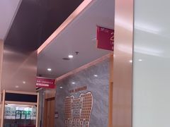 -上海仁爱医院口腔科 · 种植