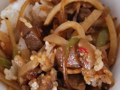 -咱家王新国把子肉(县东巷店)