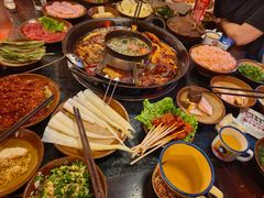 -渝井巷重庆老火锅(沈阳吉祥店)