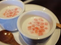 椰汁西米露-杭州西子湖四季酒店·金沙厅