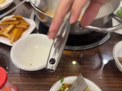 -正能量脆肉鲩火锅