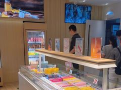 -好利来(东四店)