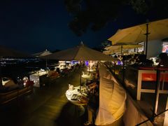 -草山夜未眠景观餐厅