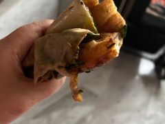 -正宗杂粮煎饼香软鸡蛋饼