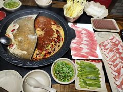-舒家大院老火锅(台江路店)