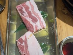 -青瓦餐厅·生鱼片·韩园烤肉(西塔店)