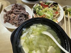 -闫家驴肉老店(华电一校店)