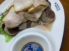 -鸿运美食府