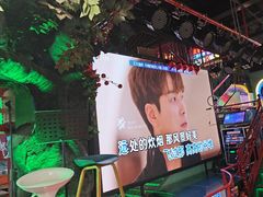 -路边边.炒菜烧烤.音乐餐厅(良乡长虹店)